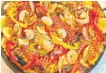  ??  ?? Paella Marinera Su plato más famoso es la paella, de la cocina de autor, elaborada con langosta, camarones, almejas, mero, chipirones y cocinada con arroz corto tipo bomba para mejor degustació­n.