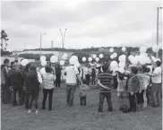  ?? CORTESÍA ?? Víctimas de Pablo Escobar en un parque de Bogotá.