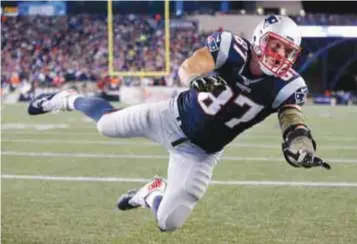  ?? |GETTY IMAGES ?? Será la tercera ocasión que Rob Gronkowski es operado de la espalda.