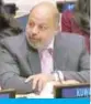  ??  ?? NEW YORK: Member of the Kuwaiti permanent mission to the UN headquarte­rs Tareq Al-Bannai speaks during the UNSC session. — KUNA