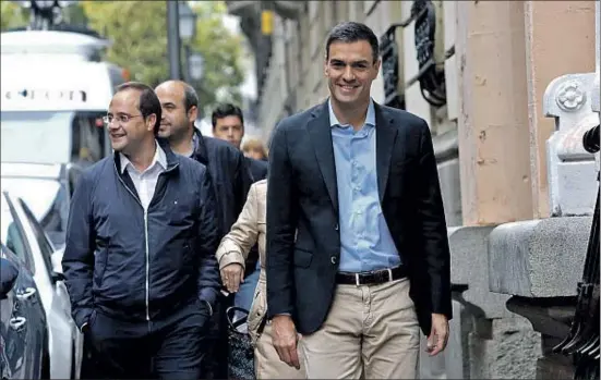  ?? DANI DUCH ?? Pedro Sánchez, ayer, a su llegada al comité federal del PSOE, donde se impuso la disciplina ante la cita electoral del 20-D