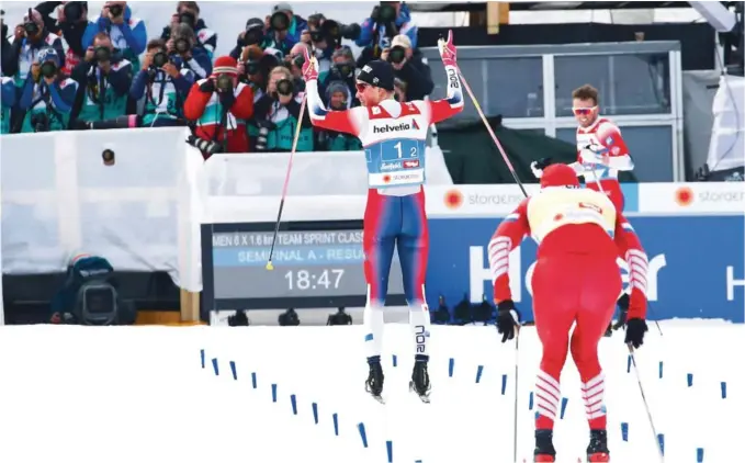  ?? FOTO: NTB SCANPIX ?? GULL: Emil Iversen og Johannes Høsfot Klaebo tok gull på lagsprinte­n i Seefeld.