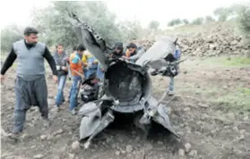  ??  ?? Izraelski bombarderi gađali su Siriju raketama nakon što su sirijski režim i Iran optužili za napad dronovima