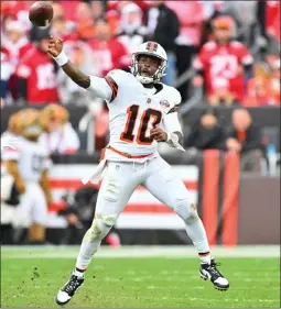  ?? JASON MILLER – GETTY IMAGES ?? QB P.J. Walker, starting in place of the injured Deshaun Watson, passed for 192yards in the Browns' 19-17victory over the previously undefeated 49ers on Sunday.