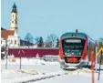  ?? Foto: Siegert ?? Der unbeschran­kte Bahnüberga­ng in Pfronten soll sicher werden.