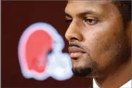  ?? AP PHOTO BY RON SCHWANE ?? Cleveland Browns new quarterbac­k Deshaun Watson listens to a question during a news conference at the NFL football team’s training facility, Friday, March 25, 2022, in Berea, Ohio.