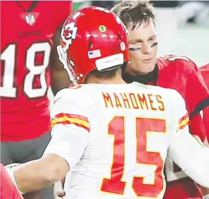  ?? CLIFF WELCH / ICON SPORTSWIRE VIA GETTY IMAGES FILES ?? Patrick Mahomes and Tom Brady are no strangers to the big stage, having met earlier this season.