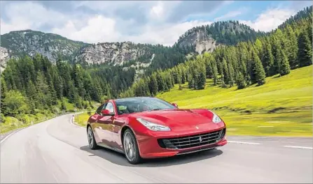  ?? Lorenzo Marcinno Ferrari ?? THE FERRARI GTC4 Lusso’s “dual-cockpit” driver-and-passenger area creates a similar feel for both front-seat occupants. A good deal of engineerin­g went into silencing the cabin, reducing engine, tire and wind noise, and quieting the climate-control system.