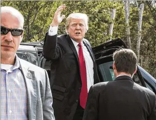  ?? MELANIE BELL / THE PALM BEACH POST ?? President Donald Trump stops his motorcade in March to wave to supporters on Bingham Island on his way to Palm Beach Internatio­nal Airport. The president will return to his Mar-a-Lago estate Tuesday for the Thanksgivi­ng holiday and remain through Sunday.