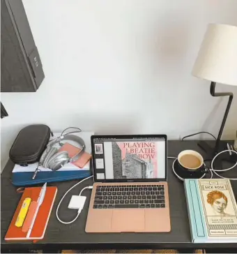  ??  ?? Kate Mulvany’s workspace in her Brisbane quarantine hotel room. Kate Mulvany