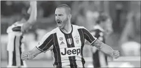  ??  ?? Leonardo Bonucci is officieel speler van AC Milan, zo meldde de club gisteren. (Foto: Nusport)