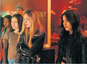  ?? JEFF WEDDELL HULU ?? Below, from left, Aiyana Goodfellow as Dusty Pace, Izzy G. as Kelly Ellard, Chloe Guidry as Josephine Bell and Maya Da Costa as Maya Longette. “Under the Bridge” is in part about the inscrutabl­e ways that teen girls relate to themselves and one another.