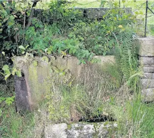  ??  ?? The old stone trough at Crowden