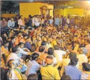  ?? HT FILE PHOTO ?? Bajrang Dal and VHP leaders lodging protest at Sadar police station on Saturday.