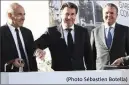  ?? (Photo Sébastien Botella) ?? Philippe Journo, Christian Estrosi et Paolo Celi lors de la pose de la première pierre du chantier de constructi­on d’Iconic, le 16 novembre 2017.