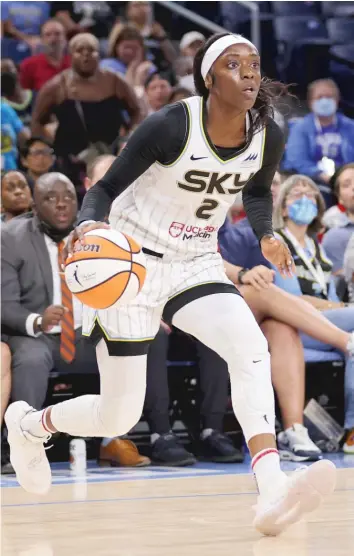  ?? MICHAEL REAVES/GETTY IMAGES ?? Kahleah Copper’s skills in the paint will be crucial for the Sky in the playoffs.