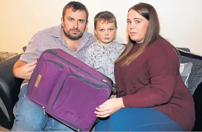  ?? Picture: Gareth Jennings. ?? The Smith family from Leslie: dad Cameron, 38, mum Donna, 29, and son Caleb, 7.