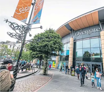  ??  ?? GREEN SHOOTS: Shoppers return to the Overgate in Dundee after lockdown.