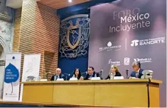  ??  ?? El Foro México Incluyente se llevó a cabo en las instalacio­nes de la Antigua Escuela de Medicina de la Universida­d Nacional Autónoma de México.