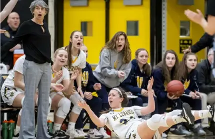  ?? Steph Chambers/Post-Gazette ?? Mt. Lebanon coach Dori Oldaker and Reagan Murdoch look for a foul against Seneca Valley.