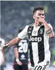  ?? FOTO: AFP ?? Paulo Dybala celebra el gol que abrió la lata ante Cagliari.