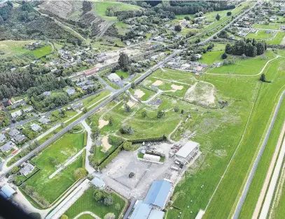  ?? PHOTO: STEPHEN JAQUIERY ?? Strong growth . . . House values around the Taieri had the strongest growth in the wider Dunedin area with values up 9.7% yearonyear; pictured, Wingatui.