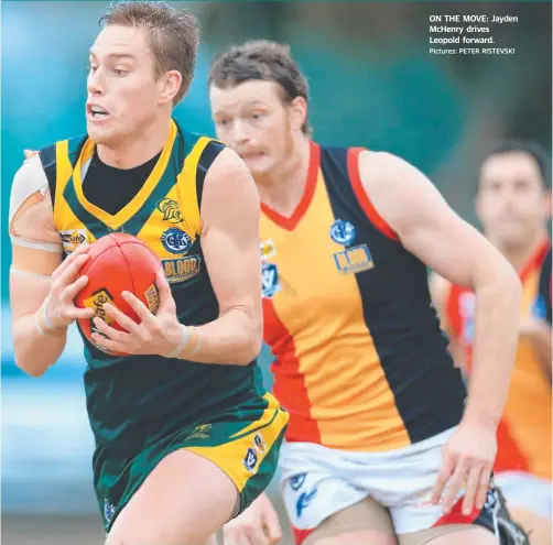  ?? Pictures: PETER RISTEVSKI ?? ON THE MOVE: Jayden McHenry drives Leopold forward.