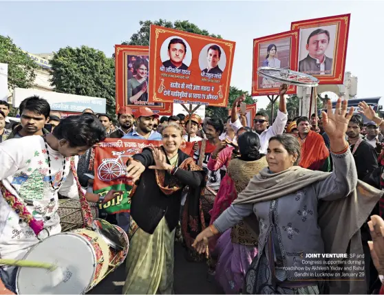  ??  ?? JOINT VENTURE: SP and Congress supporters during a roadshow by Akhilesh Yadav and Rahul Gandhi in Lucknow on January 29