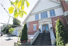  ?? DARREN STONE, TIMES COLONIST ?? Fairfield United Church went on the market in February at $1.24 million. A selling price was not disclosed.