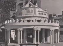  ?? HT ARCHIVES ?? ■ The Martyrs Well at the Jallianwal­a Bagh in Amritsar.