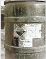  ?? OAK CREEK POLICE DEPARTMENT ?? This photo of a barrel is from the scene where Charles Duggan, a worker at Mid-America Steel Drum in Oak Creek, was killed in February 1984. Duggan died from head injuries.