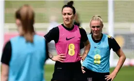  ?? Paul Ellis/AFP/Getty Images ?? Lucy Bronze (centre) trains with England ahead of a friendly against Belgium. Photograph: