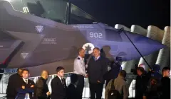  ?? (Amir Cohen/Reuters) ?? PRIME MINISTER Benjamin Netanyahu stands next to a F-35 fighter jet just after it arrived in Israel, at Nevatim Air Base in the Negev on December 12.