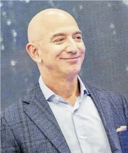  ??  ?? Jeff Bezos deja de ser consejero delegado de Amazon. ((
EUROPA PRESS