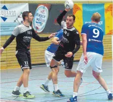  ?? FOTO: HKB ?? Nach dem 22:22 bei der HSG Rietheim-Weilheim hofft die HSG Baar (im Angriff) im nächsten Derby am Samstag gegen den TV Aixheim auf einen Sieg.