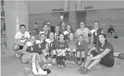  ??  ?? The Under-18 USA Deaf Volleyball team is competing in the Volleyball Festival at the Phoenix Convention Center.