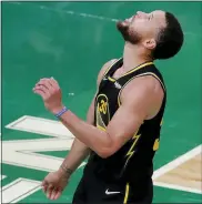  ?? MICHAEL DWYER — THE ASSOCIATED PRESS ?? Golden State Warriors guard Stephen Curry (30) reacts during the fourth quarter of Game 4of the NBA Finals.