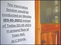  ?? DEEPAK SANSTA/HT ?? The state government could not start the vaccinatio­n drive for 18+ group on Saturday, due to shortage of vaccines.