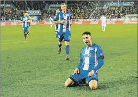  ?? FOTO: EFE ?? Munir El Haddadi celebra su gol, que sirvió al Alavés para amarrar los tres puntos