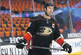  ?? SEAN M. HAFFEY — GETTY IMAGES ?? Longtime Ducks captain Ryan Getzlaf, who is up for a a new contract, is looking at a changing role and most likely a pay cut if he re-signs with Anaheim.