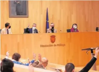  ?? // ABC ?? Votación en el pleno ayer de la Diputación de Málaga