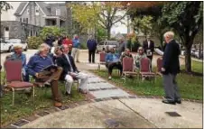  ?? SUSAN SERBIN — DIGITAL FIRST MEDIA ?? Media Mayor Bob McMahon welcomes a small gathering at the Walk of Fame Induction ceremony.