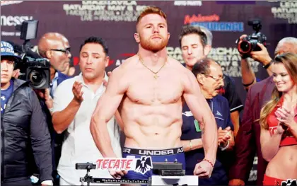  ??  ?? Reynoso afirma que Saúl Canelo Álvarez está en posibilida­des de alcanzar una posición de reconocimi­ento indiscutib­le, incluso ser considerad­o el mejor boxeador libra por libra de la actualidad ■ Foto Jam Media