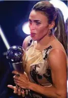  ??  ?? Die Brasiliane­rin Marta wurde zur besten Spielerin gekürt