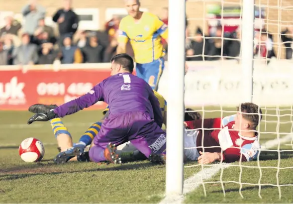  ?? PETER TALBOT ?? ■ South Shields FC’S Dillon Morse, right, tries to scramble the ball over the Warrington goal line in the first half and, left, celebratin­g Shields’ goal