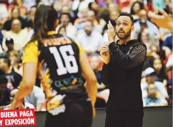  ?? Archivo ?? Ángel Pérez generará ganancias de sobre $100,000 al año durante los próximos tres años como piloto del Fury de Ohio de la nueva liga Pro Volleyball Federation.