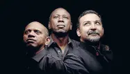  ??  ?? In trio Ballaké Sissoko, Driss El Maloumi e Rajery i 3Ma