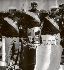  ??  ?? Champions de France en  et , Léon Barbier (à droite) avec ses coéquipier­s, Lilou Maurin (à gauche) et Auguste Marchésini (au centre) ont souvent écrit la légende du Grand Prix de la Ville.