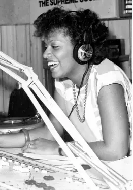  ??  ?? Dorraine Samuels in the studios of Radio Jamaica in 1987.