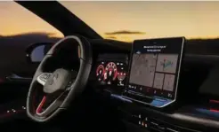  ?? ?? Interiøret er aendret radikalt med rigtige knapper på rattet og en helt ny skaerm. Samtidig vil VW indføre ChatGPT i menuen.
